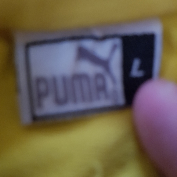 Vintage womens yellow puma sweater - Picture 3 of 3